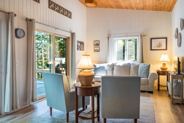 $2,495,000 | 17 Bayberry Lane, Tremont, ME 04612