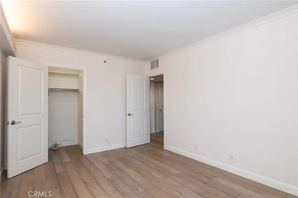 $6,500 | 345 Pioneer Drive, Unit 502, Glendale, CA 91203