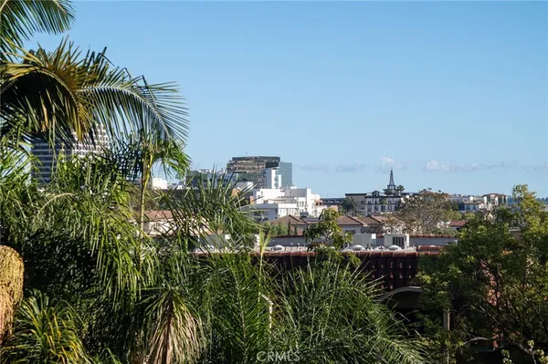 $6,500 | 345 Pioneer Drive, Unit 502, Glendale, CA 91203