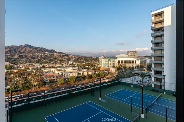 $6,500 | 345 Pioneer Drive, Unit 502, Glendale, CA 91203