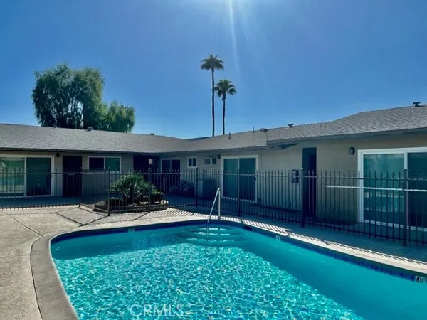 $1,995 | 45313 Sunset Lane, Unit 2, Palm Desert, CA 92260