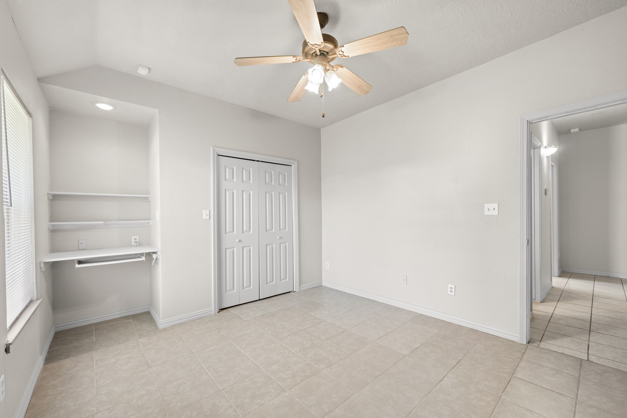 1539 Hillebrandt Road Beaumont, TX 77705 - Photo 34 of 50 Bedroom 3