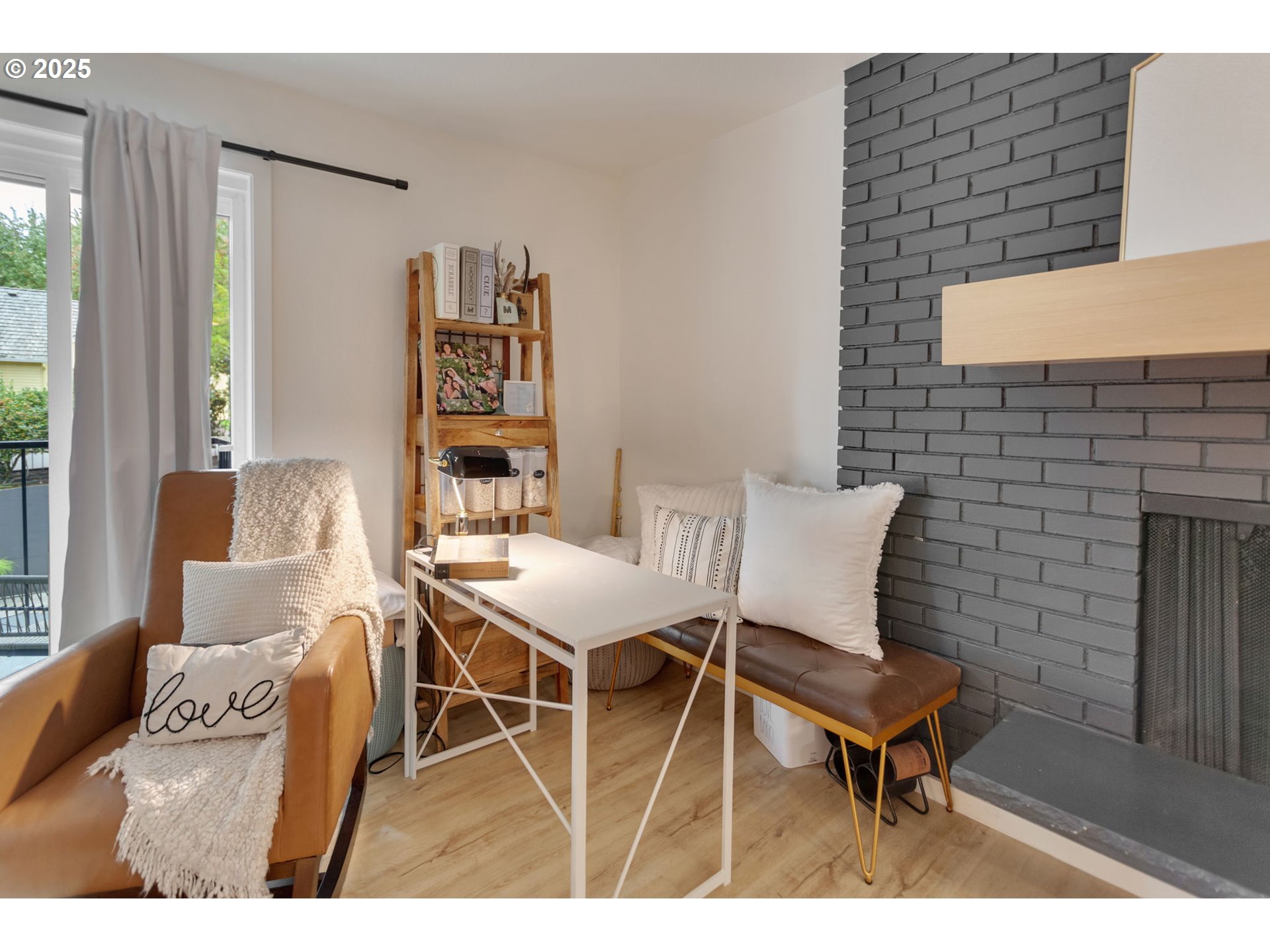 200 Southwest Burnham Road, Unit 200 Lake Oswego, OR 97034 - Photo 12 of 46