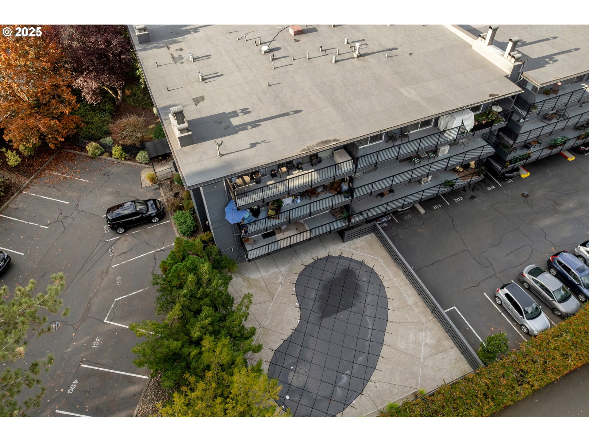 200 Southwest Burnham Road, Unit 200 Lake Oswego, OR 97034 - Photo 41 of 46