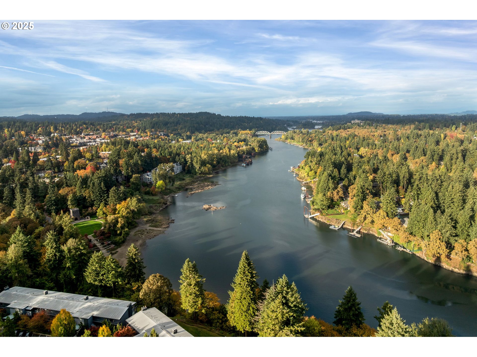 200 Southwest Burnham Road, Unit 200 Lake Oswego, OR 97034 - Photo 43 of 46