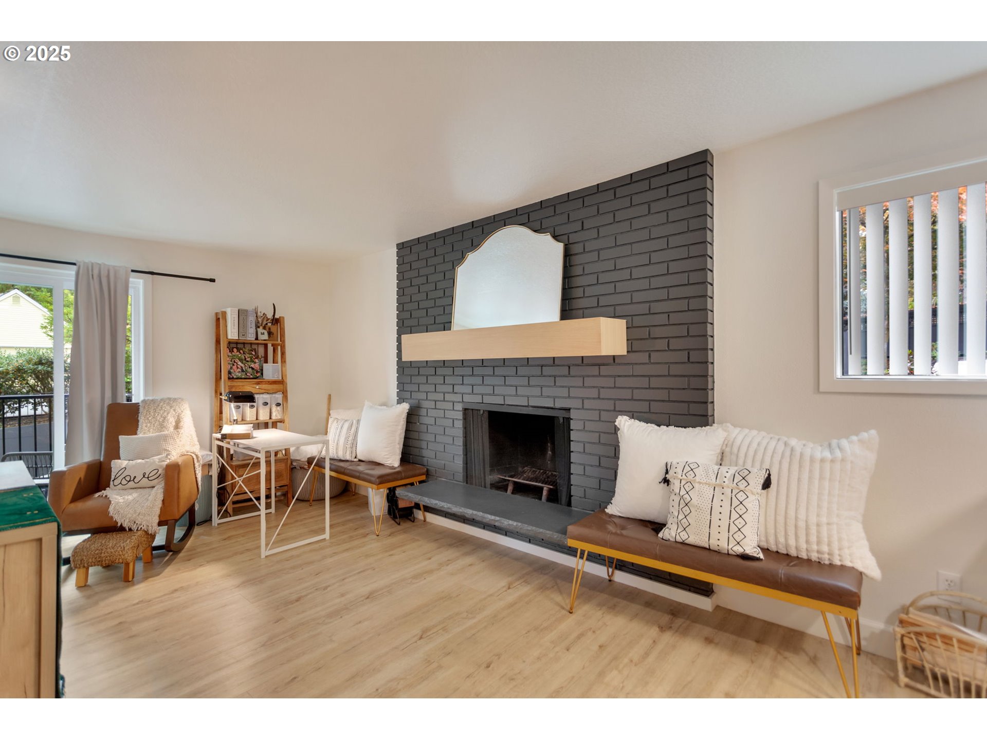 200 Southwest Burnham Road, Unit 200 Lake Oswego, OR 97034 - Photo 9 of 46