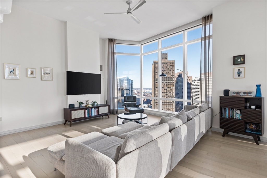 1 Franklin Street, Unit 3708 Boston, MA 02110 - Photo 10 of 34