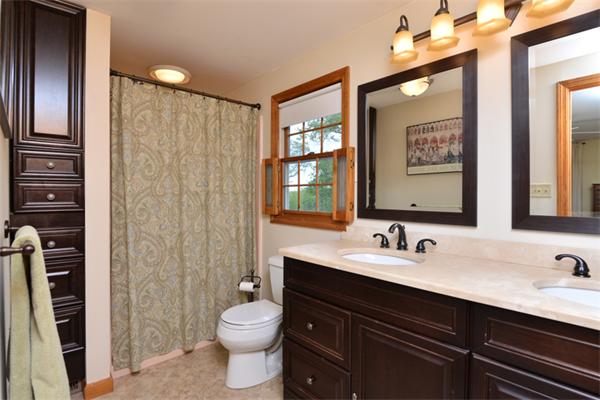 21 Sumner Road Weymouth, MA 02189 - Photo 18 of 26 Gallery Image 18