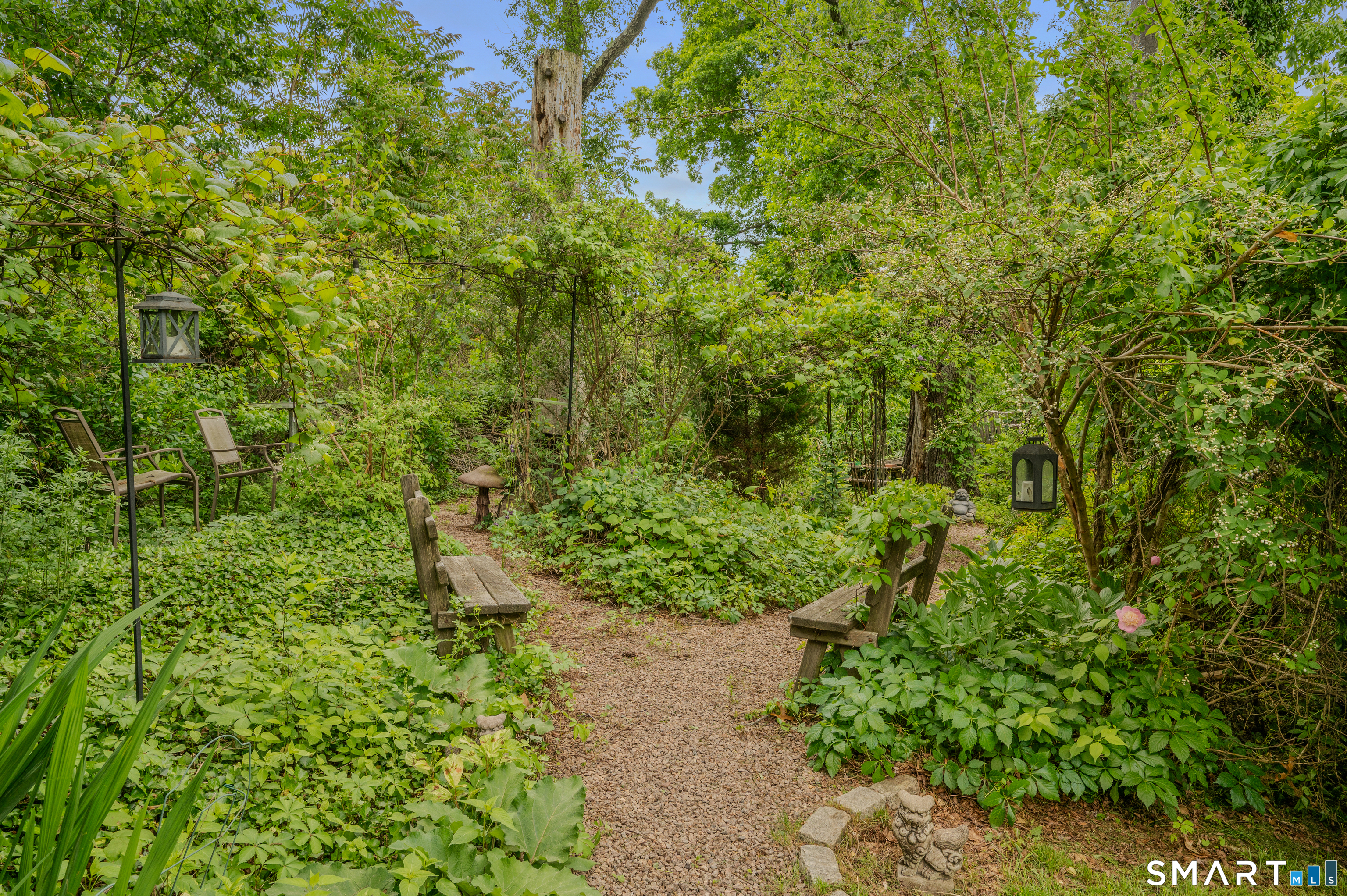 559 Old Laurel Hill Road Norwich, CT 06360 - Photo 5 of 36