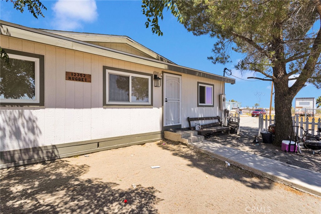 12352 Nugget Road Phelan, CA 92371 - Photo 2 of 36