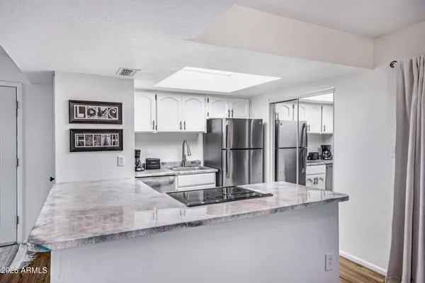$250,000 | 2320 North 52nd Street, Unit 115, Phoenix, AZ 85008