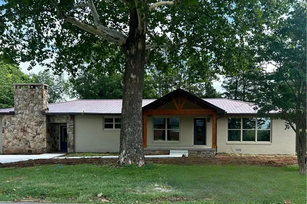 $449,000 | 109 Oak Park, Winchester, TN 37398