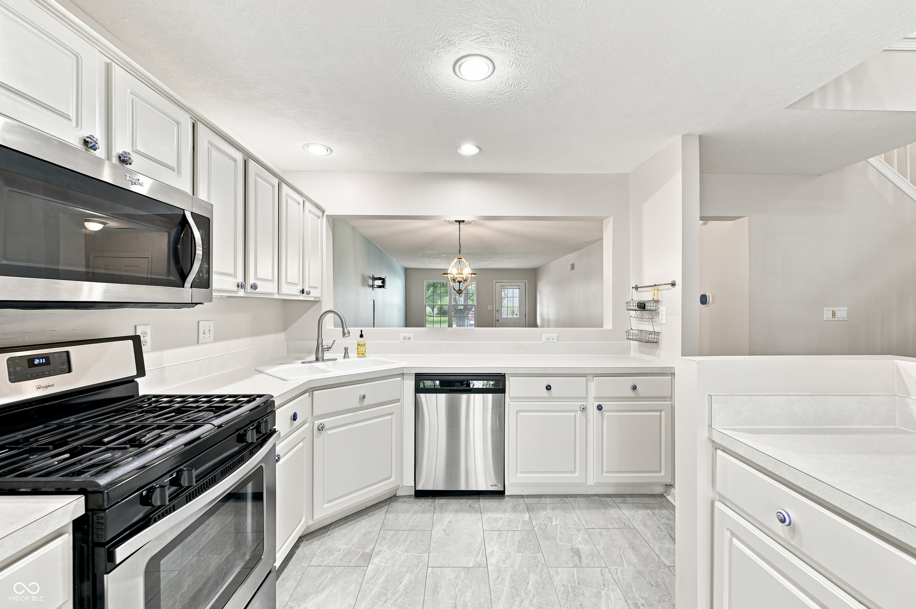 12673 Ladson Street Fishers, IN 46038 - Photo 14 of 43