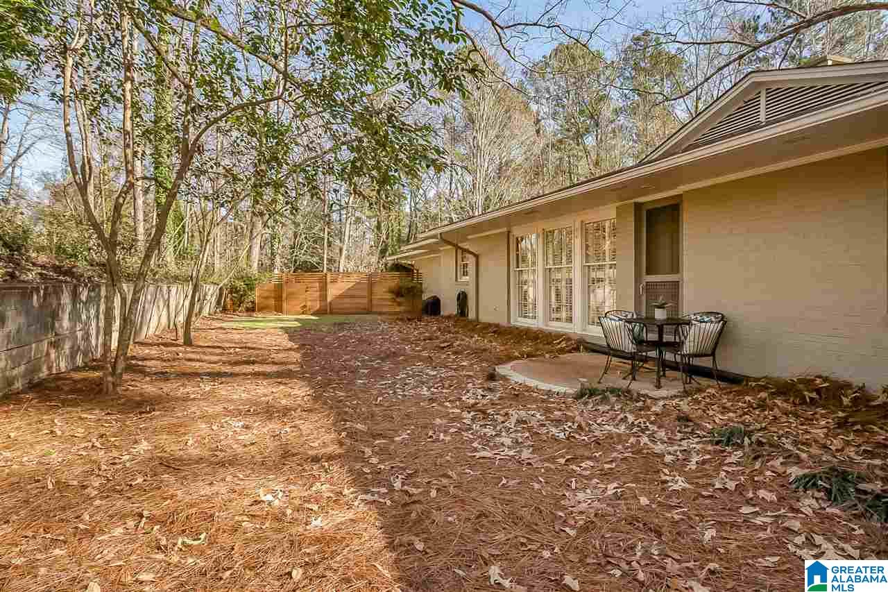 203 Primrose Path Sylacauga, AL 35150 - Photo 39 of 43