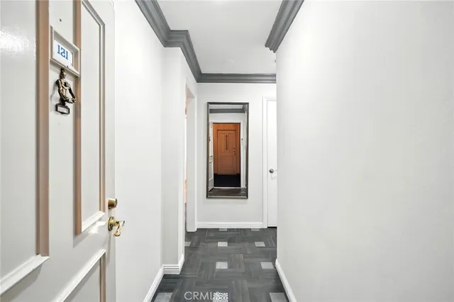 $495,000 | 12720 Burbank Boulevard, Unit 121, Valley Village, CA 91607