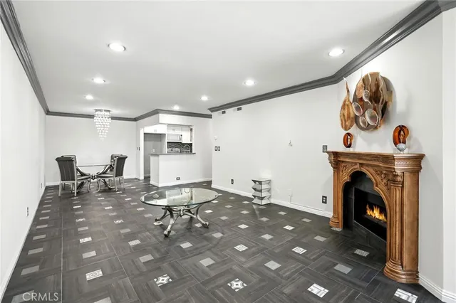 $495,000 | 12720 Burbank Boulevard, Unit 121, Valley Village, CA 91607