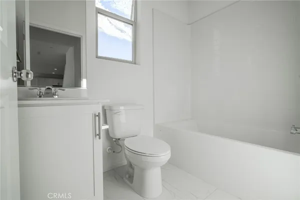 $3,900 | 4262 Empressa Circle, Lake Elsinore, CA 92530