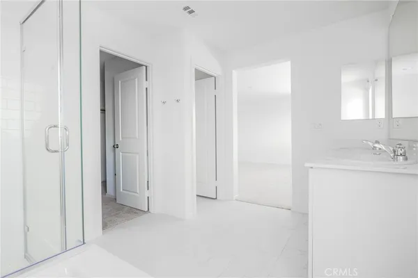 $3,900 | 4262 Empressa Circle, Lake Elsinore, CA 92530