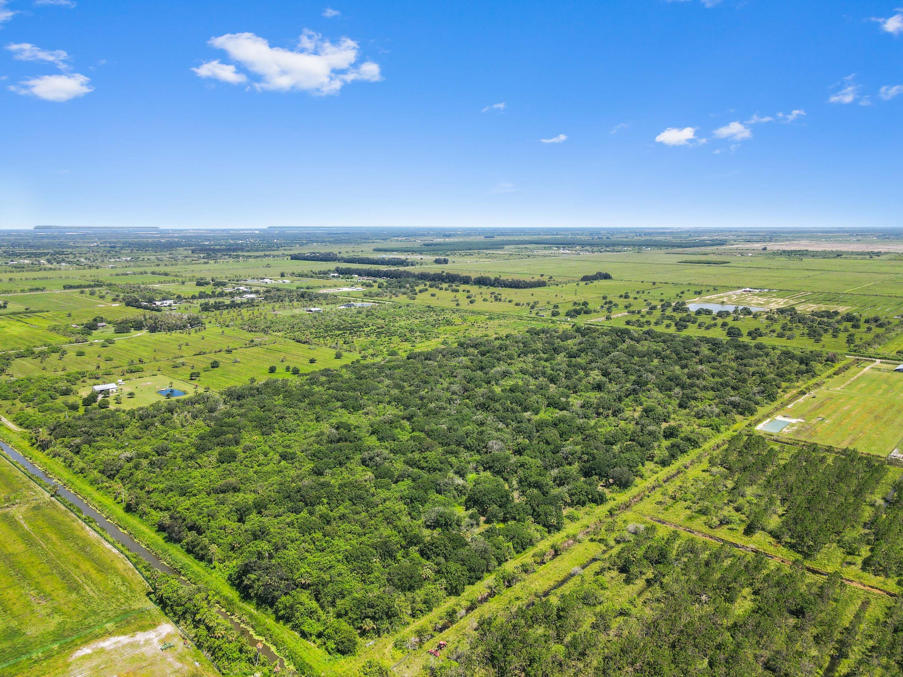 Xxx South Header Canal Road Fort Pierce, FL 34945 - Photo 6 of 7 a view of an ocean from a balcony
