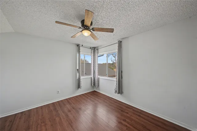 $2,300 | 3206 Sturbridge Lane, Sugar Land, TX 77479