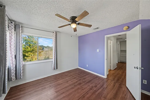 $2,300 | 3206 Sturbridge Lane, Sugar Land, TX 77479