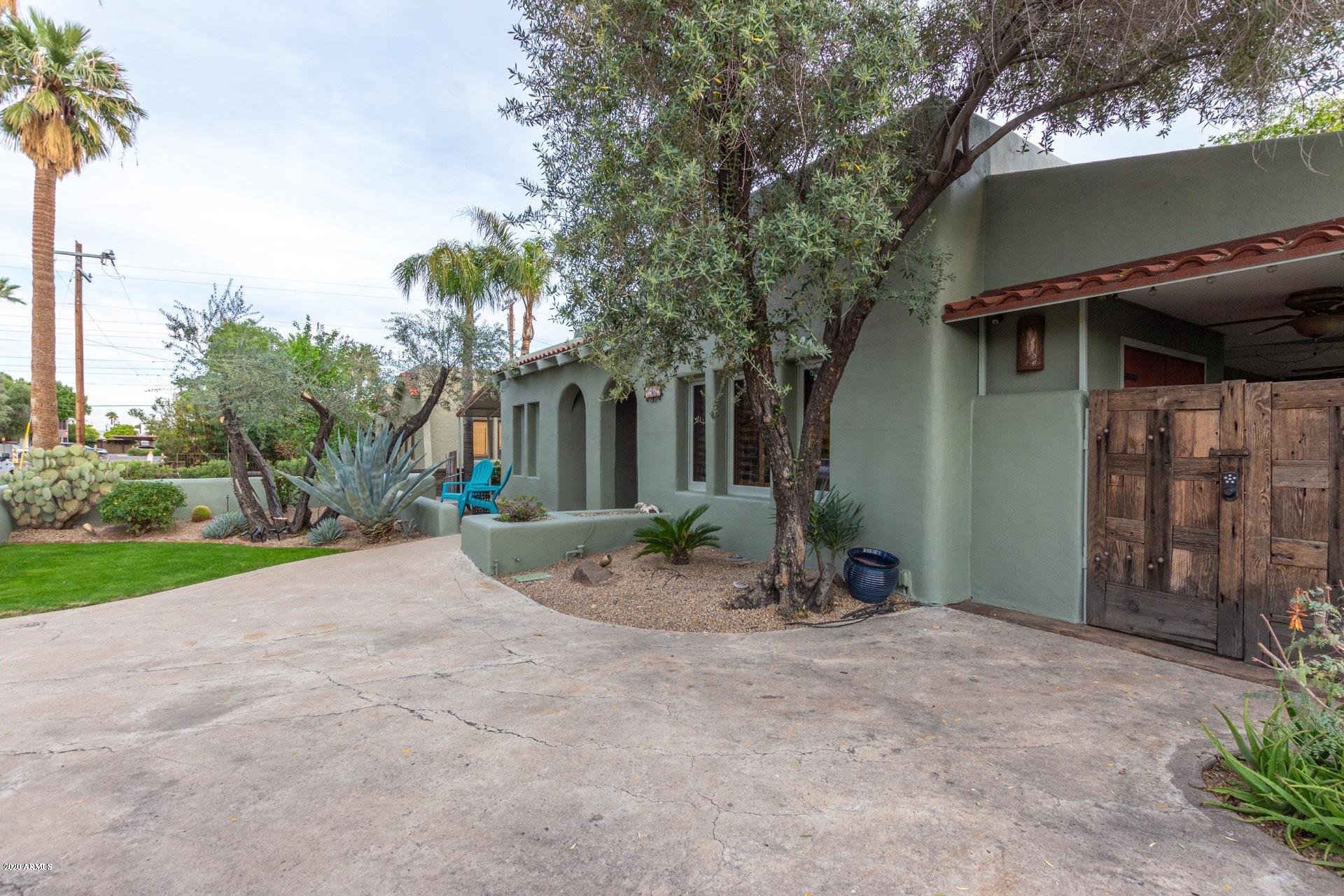 1585 East Cheery Lynn Road Phoenix, AZ 85014 - Photo 4 of 42 0004-Cheery Lynn 5