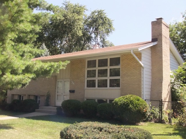 159 North Rohlwing Road Palatine, IL 60074 - Photo 1 of 21 Gallery Image 1