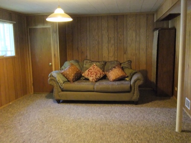 159 North Rohlwing Road Palatine, IL 60074 - Photo 18 of 21 Gallery Image 18