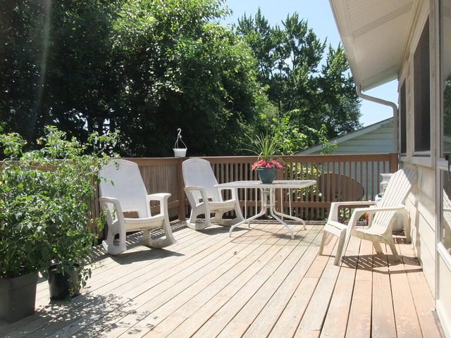 159 North Rohlwing Road Palatine, IL 60074 - Photo 20 of 21 Gallery Image 20