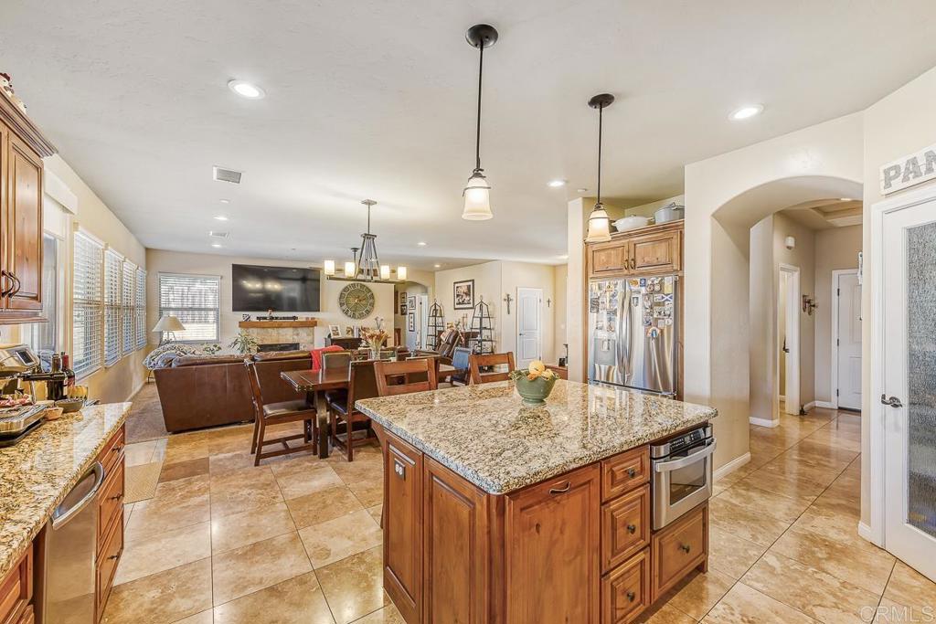 2918 Viejas View Place Alpine, CA 91901 - Photo 13 of 35