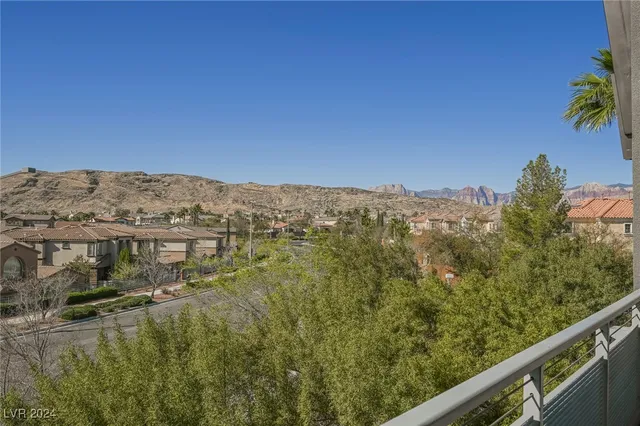 $899,000 | 11441 Allerton Park Drive, Unit 214, Las Vegas, NV 89135