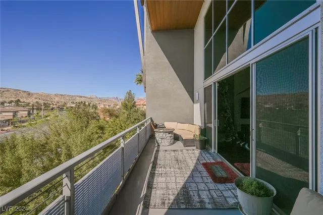 $899,000 | 11441 Allerton Park Drive, Unit 214, Las Vegas, NV 89135