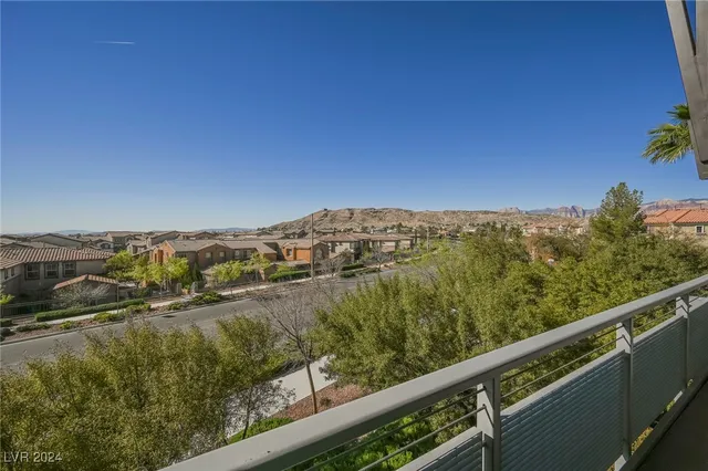 $899,000 | 11441 Allerton Park Drive, Unit 214, Las Vegas, NV 89135