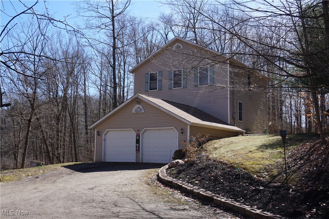 17485 Burrows Road Thompson, OH 44086 - Photo 2 of 43 Front of house