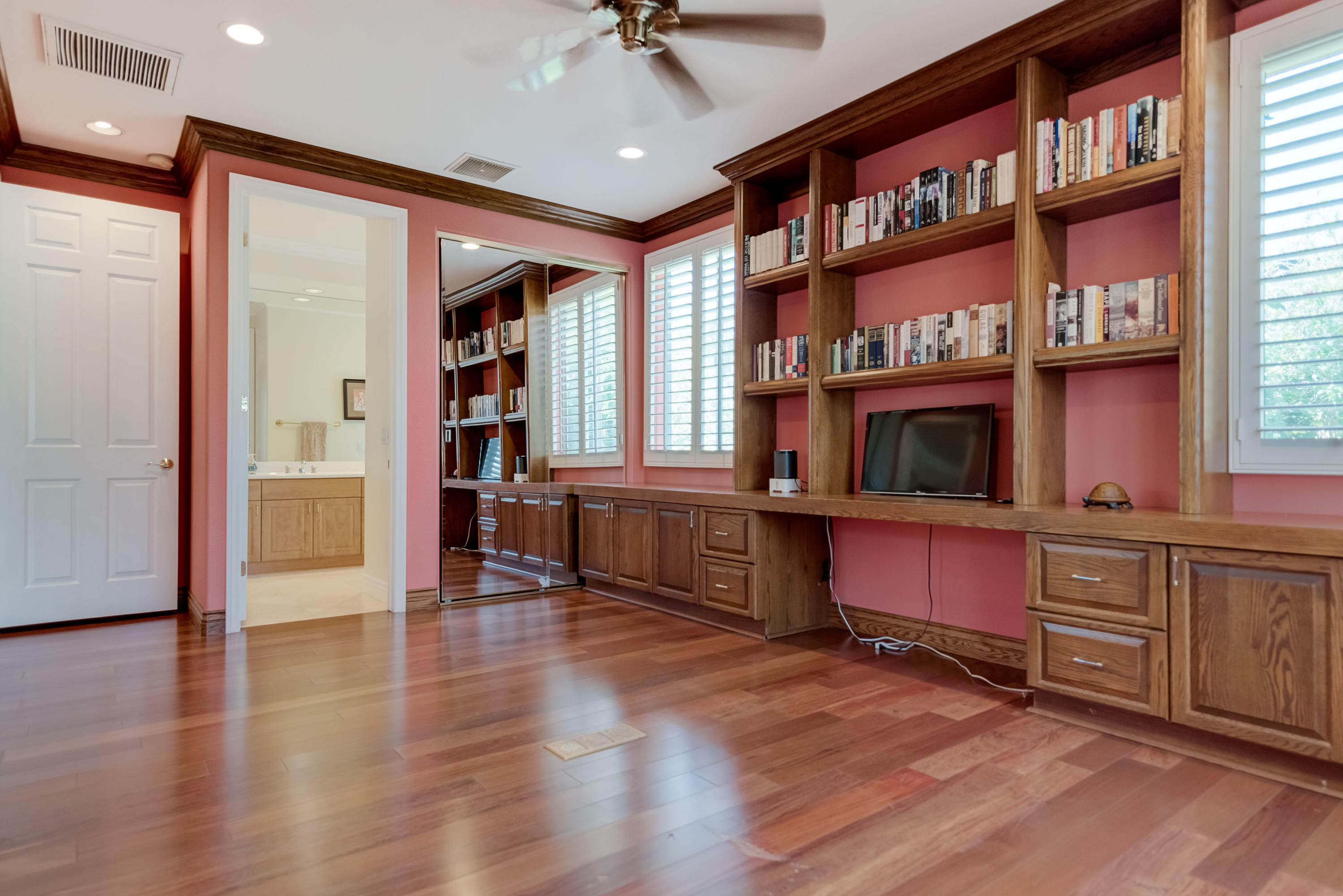 36 Killian Way Rancho Mirage, CA 92270 - Photo 11 of 44 Downstairs Bedroom with Built-in Office