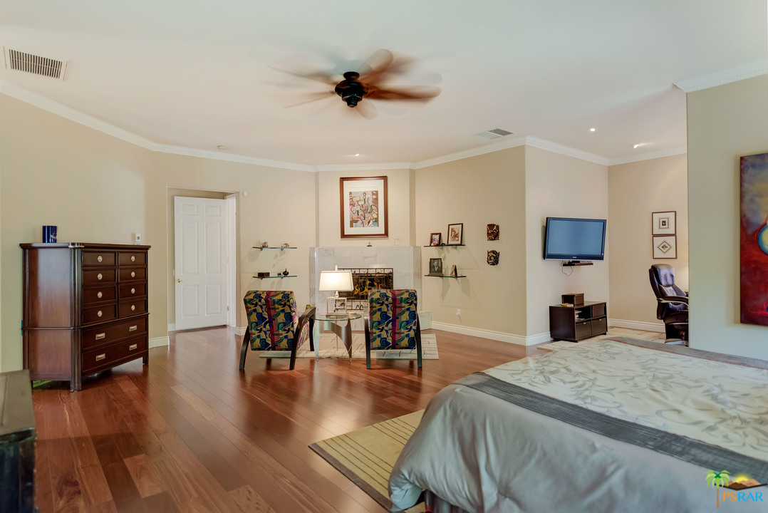 36 Killian Way Rancho Mirage, CA 92270 - Photo 21 of 44 Spacious Master Retreat