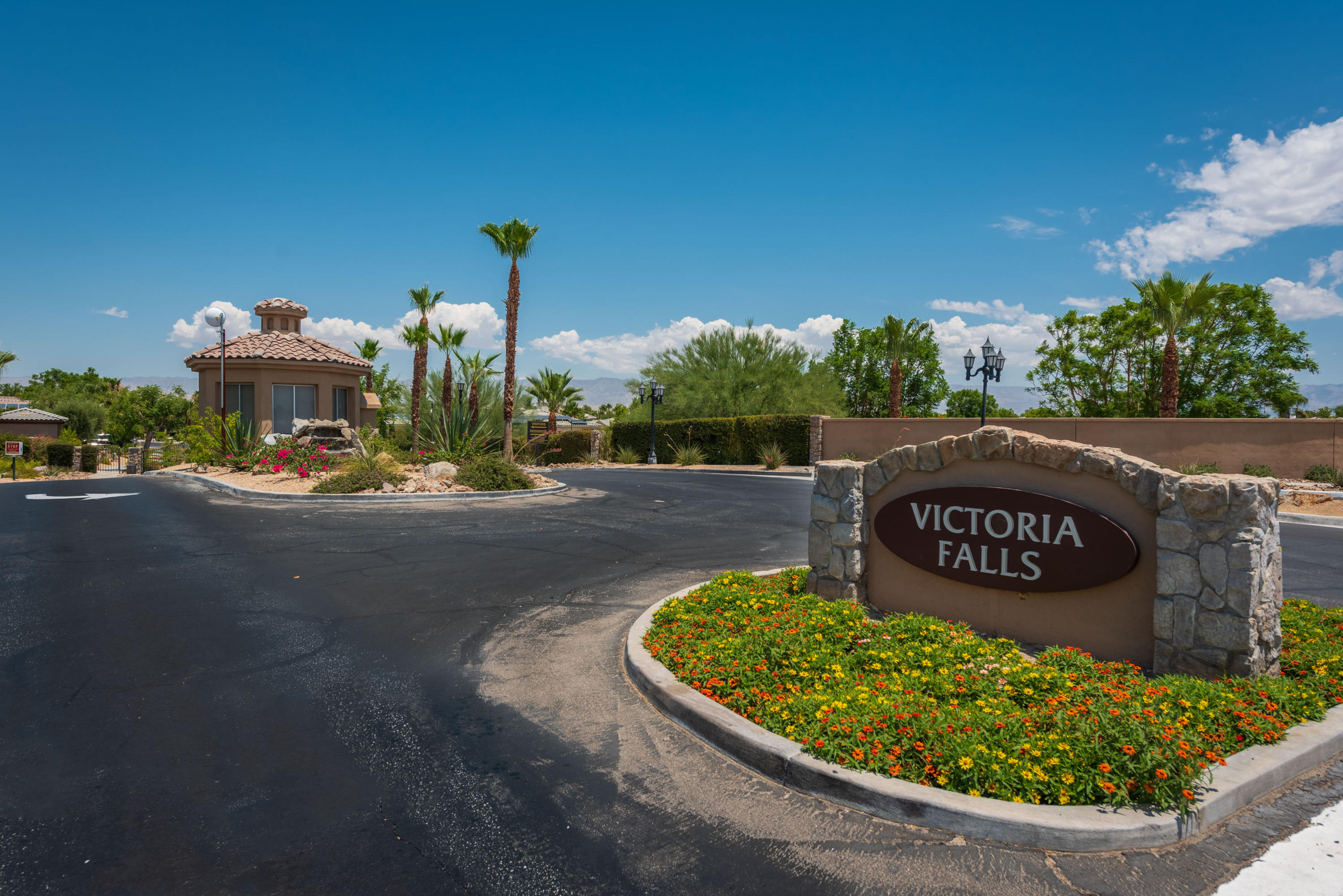36 Killian Way Rancho Mirage, CA 92270 - Photo 43 of 44 Victoria Falls