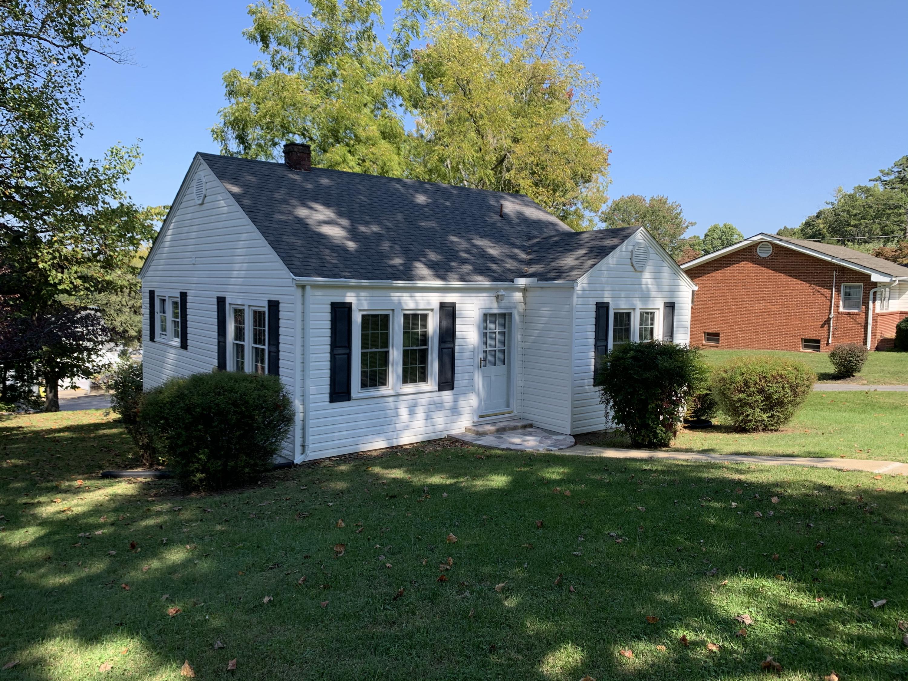 1243 Robinhood Road Greeneville, TN 37745 - Photo 25 of 33 IMG_8626