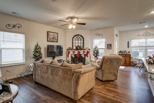 $405,000 | 5581 Wildlife Circle, Piney Flats, TN 37686