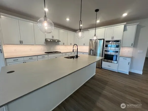 $839,990 | 596 Thompson Drive, Enumclaw, WA 98022