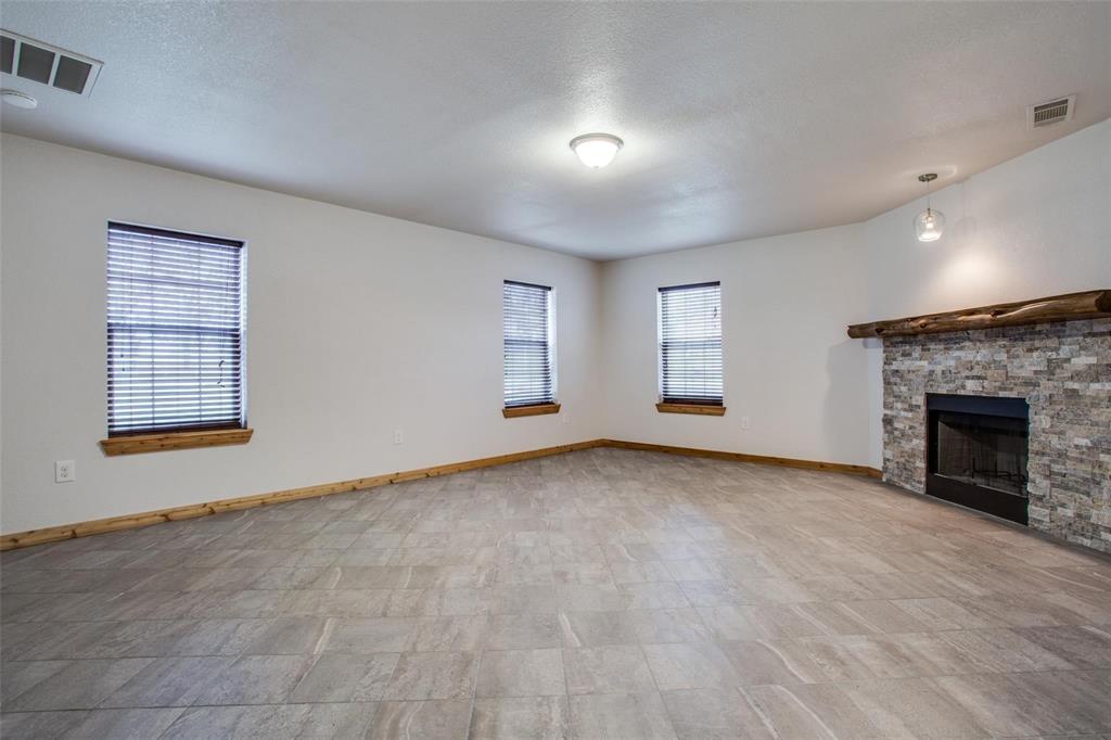 470 County Road 3198 Decatur, TX 76234 - Photo 9 of 17 Gallery Image 9