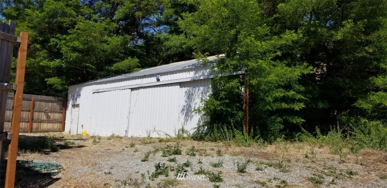 91 Grade Creek Road Manson, WA 98831 - Photo 5 of 18 Gallery Image 5