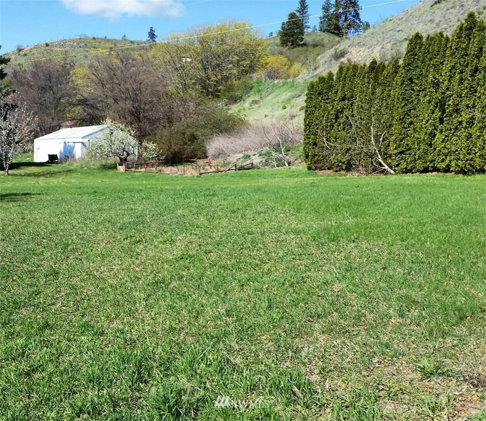 91 Grade Creek Road Manson, WA 98831 - Photo 6 of 18 Gallery Image 6