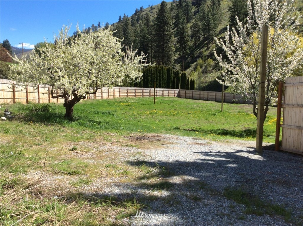 91 Grade Creek Road Manson, WA 98831 - Photo 7 of 18 Gallery Image 7
