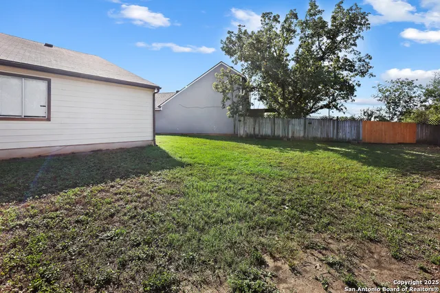 $1,425 | 7403 Alverstone Way, San Antonio, TX 78250