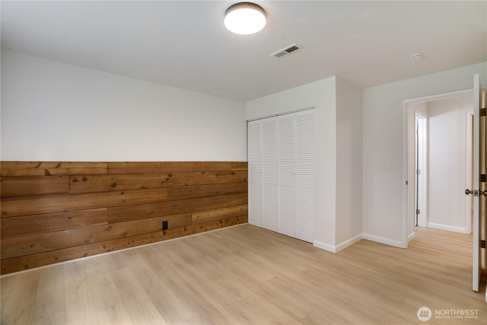 4270 Fir Drive Northeast Bremerton, WA 98310 - Photo 26 of 40