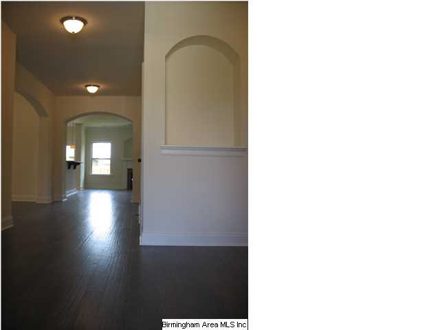 338 Lacey Avenue Alabaster, AL 35114 - Photo 4 of 27