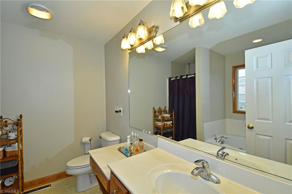 116 South High Field Road Advance, NC 27006 - Photo 8 of 18 Gallery Image 8