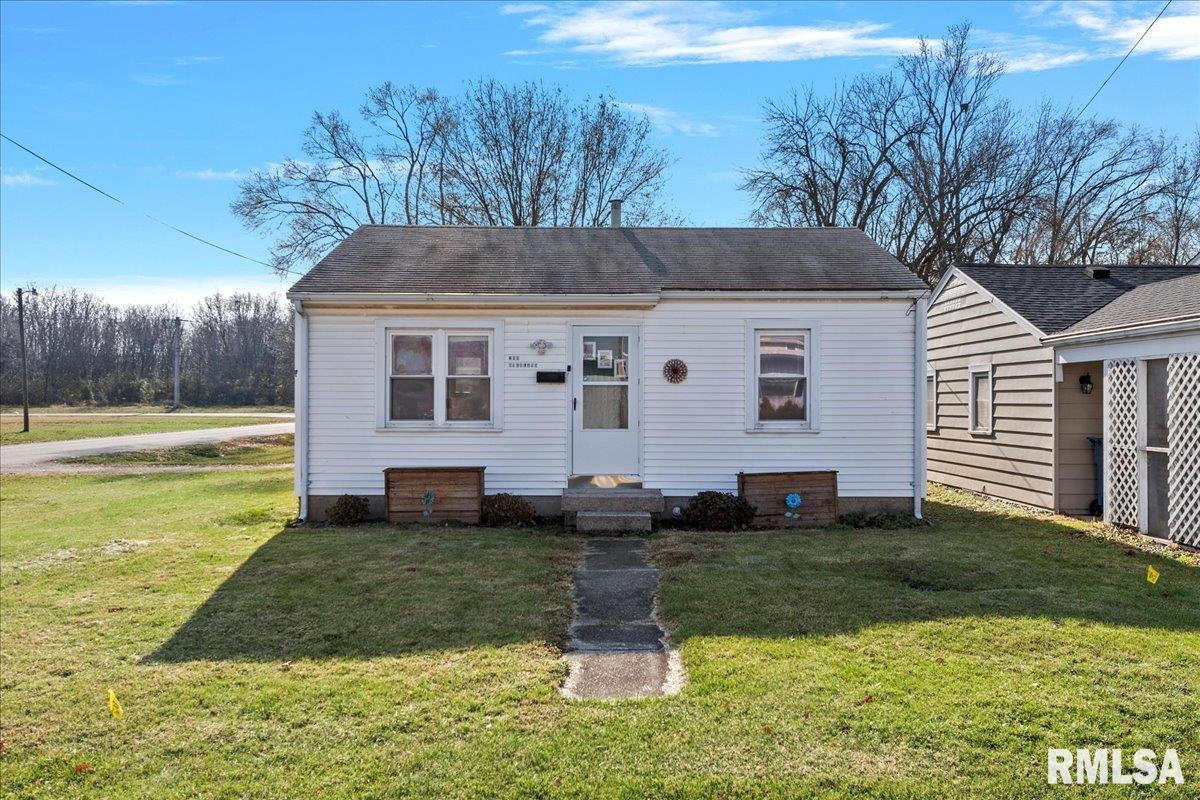 200 Highland Avenue Springfield, IL 62704 - Photo 1 of 22