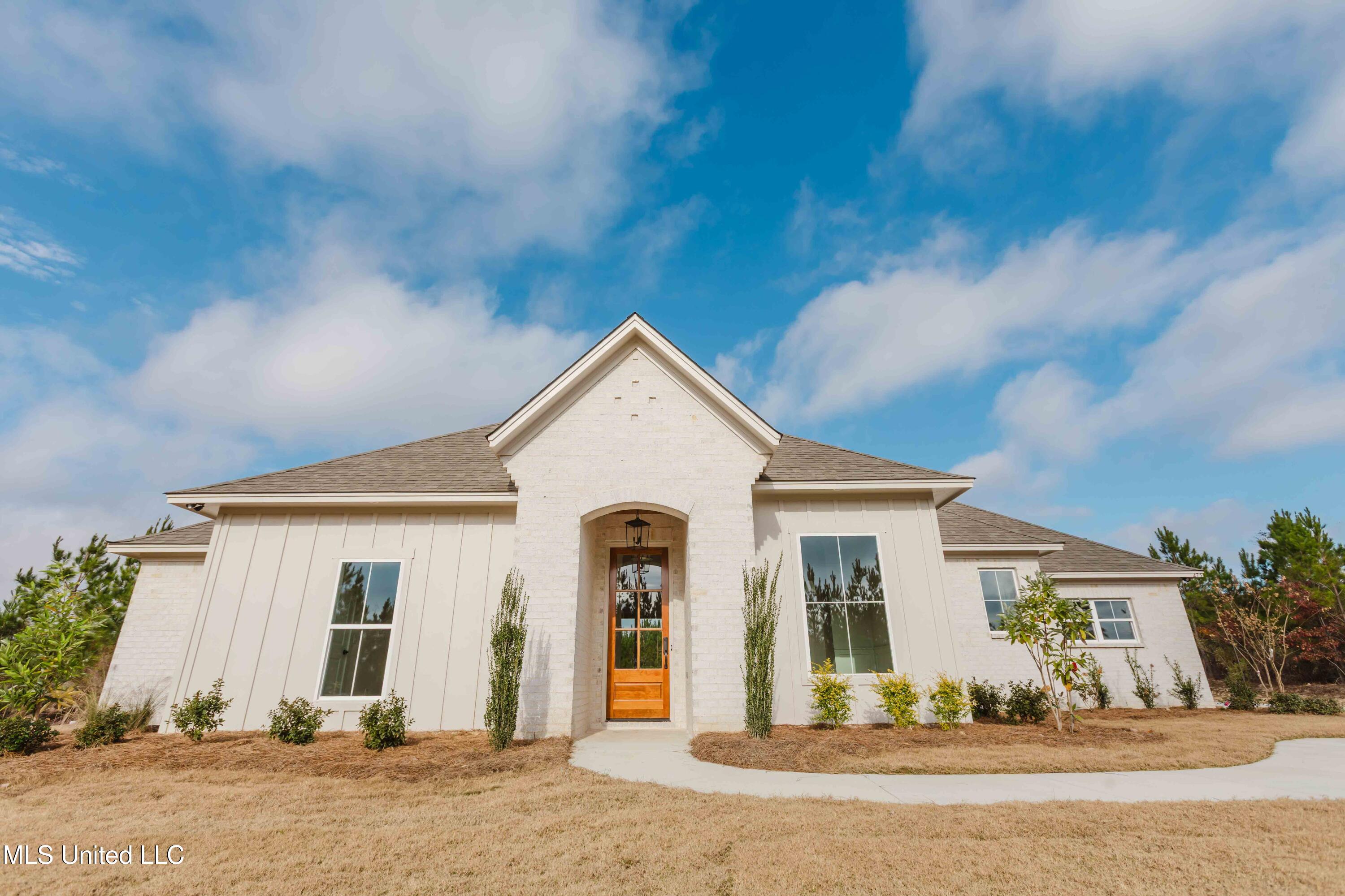 475 Stump Ridge Road Brandon, MS 39047 - Photo 16 of 51 Front door